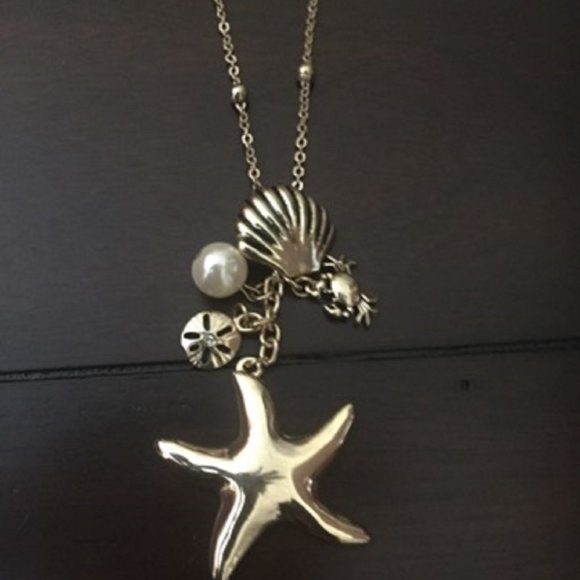 Necklace and Earrings Set, Brand: Handpicked; Theme: Seashells; Pre-owned - Picture 2 of 4